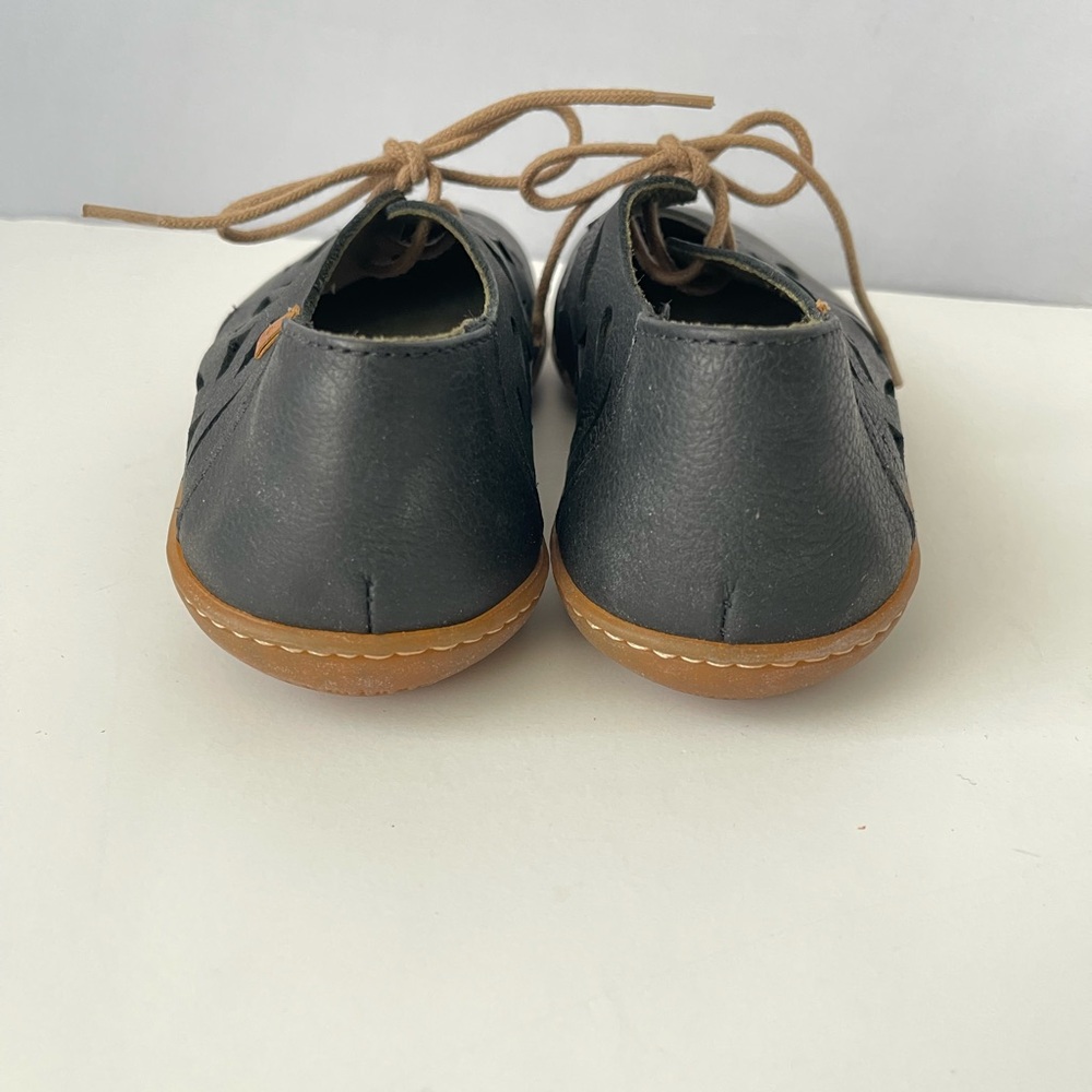 Naturalista Dark Navy Eyelet Cutout Mary Jane Flats 37 - Picture 6 of 11